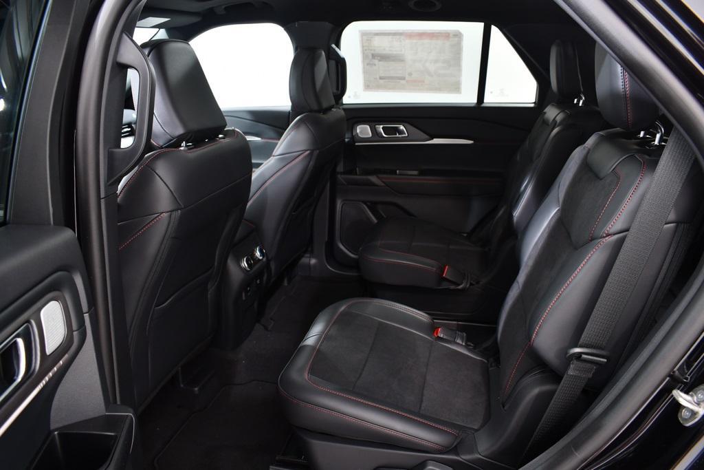 new 2025 Ford Explorer car, priced at $56,977