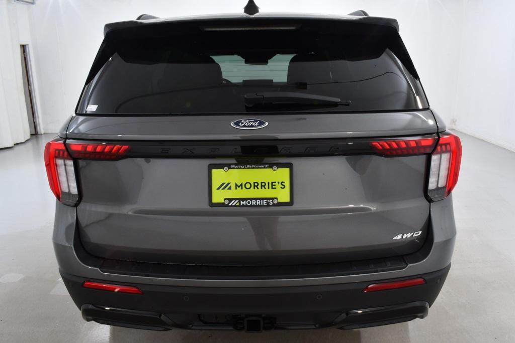 new 2025 Ford Explorer car, priced at $47,377