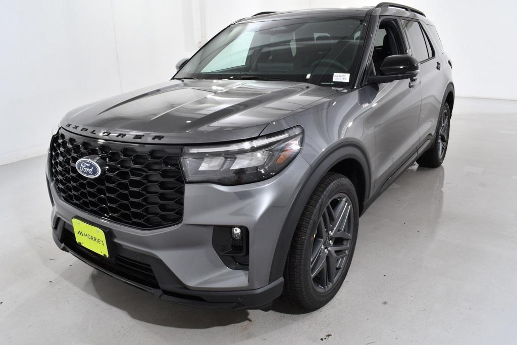 new 2025 Ford Explorer car, priced at $47,377