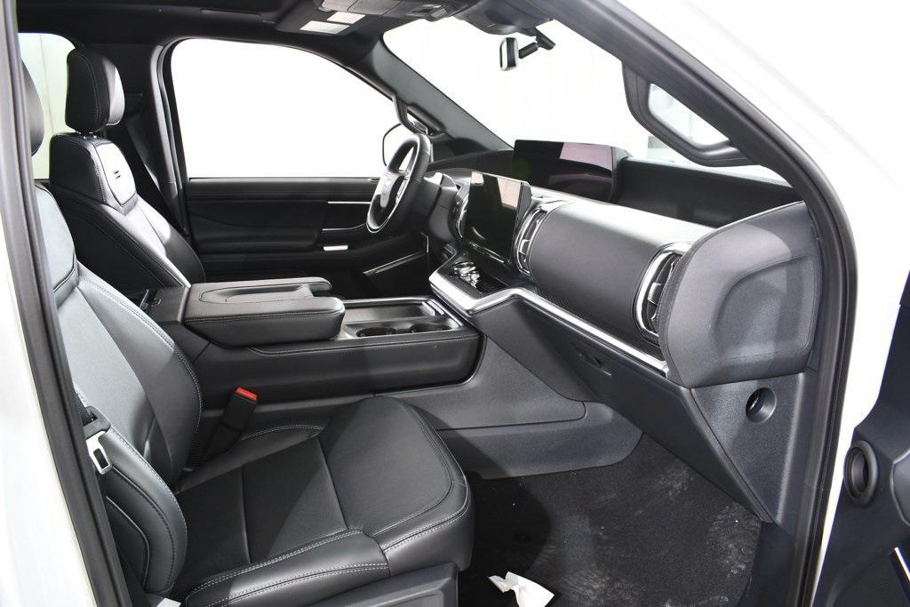 new 2025 Ford Expedition Max car, priced at $85,977