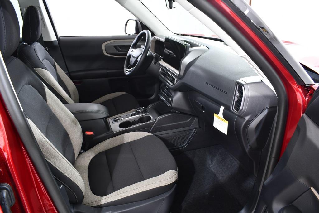 new 2025 Ford Bronco Sport car, priced at $31,277