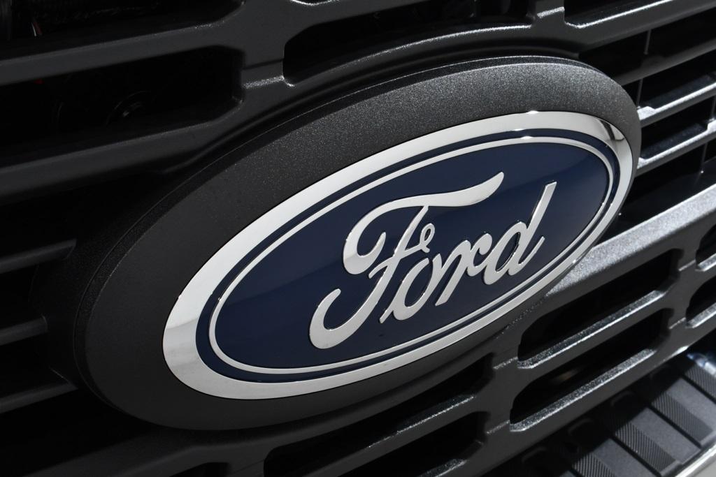 new 2025 Ford F-250 car, priced at $50,977