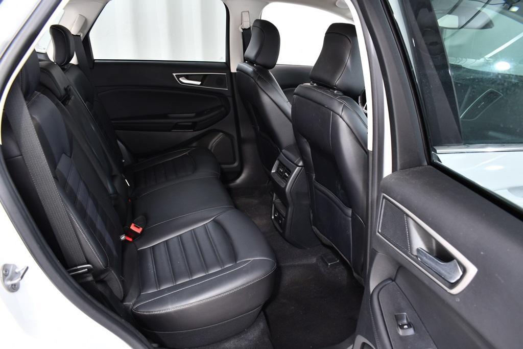 used 2022 Ford Edge car, priced at $25,555