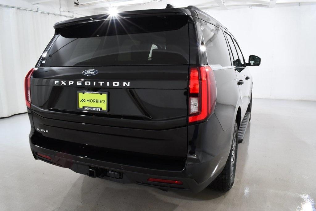 new 2025 Ford Expedition car, priced at $71,577
