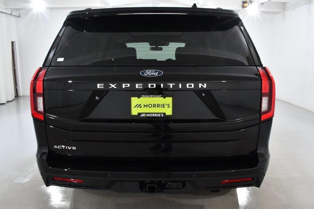new 2025 Ford Expedition car, priced at $71,577