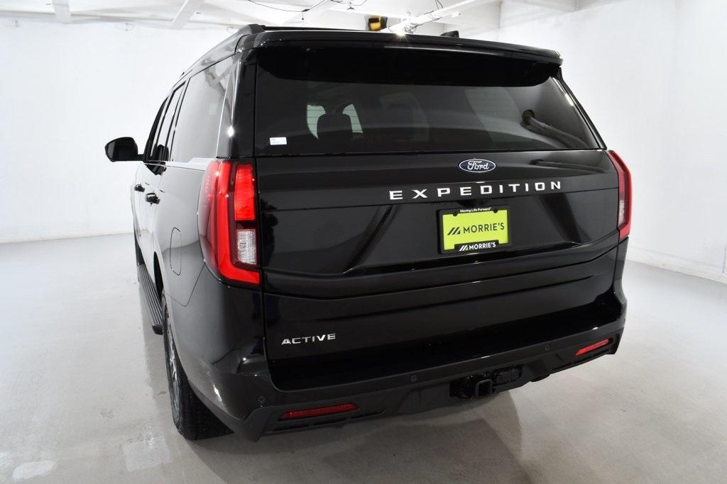 new 2025 Ford Expedition car, priced at $71,577