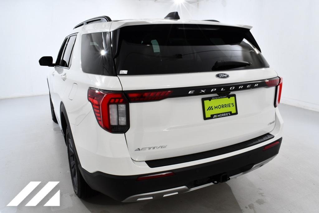 new 2025 Ford Explorer car, priced at $45,777