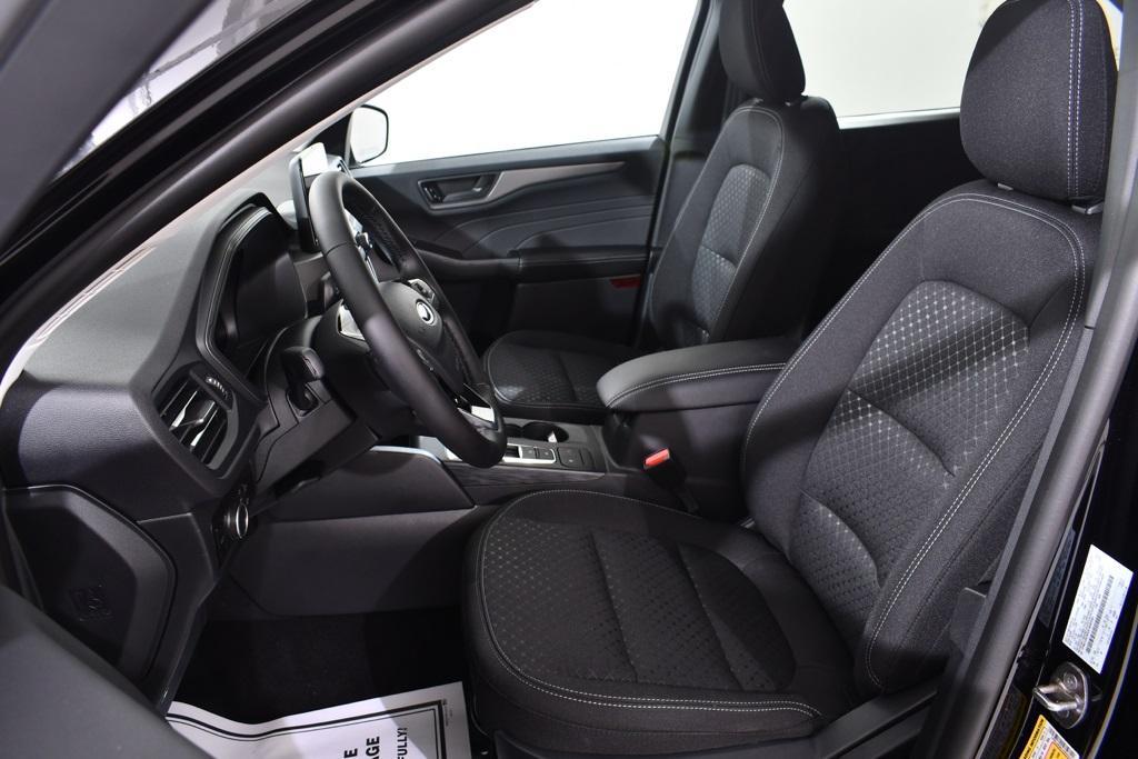 new 2025 Ford Escape car, priced at $26,777