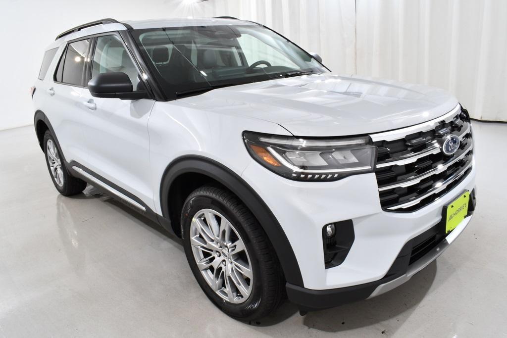 new 2025 Ford Explorer car, priced at $44,377