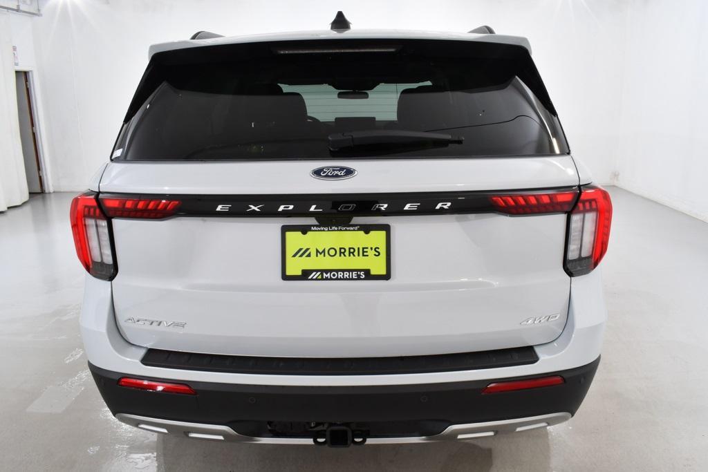 new 2025 Ford Explorer car, priced at $44,377