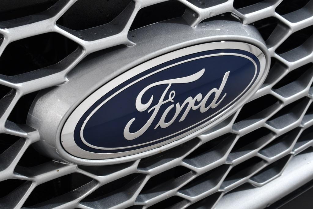 used 2023 Ford Edge car, priced at $27,955