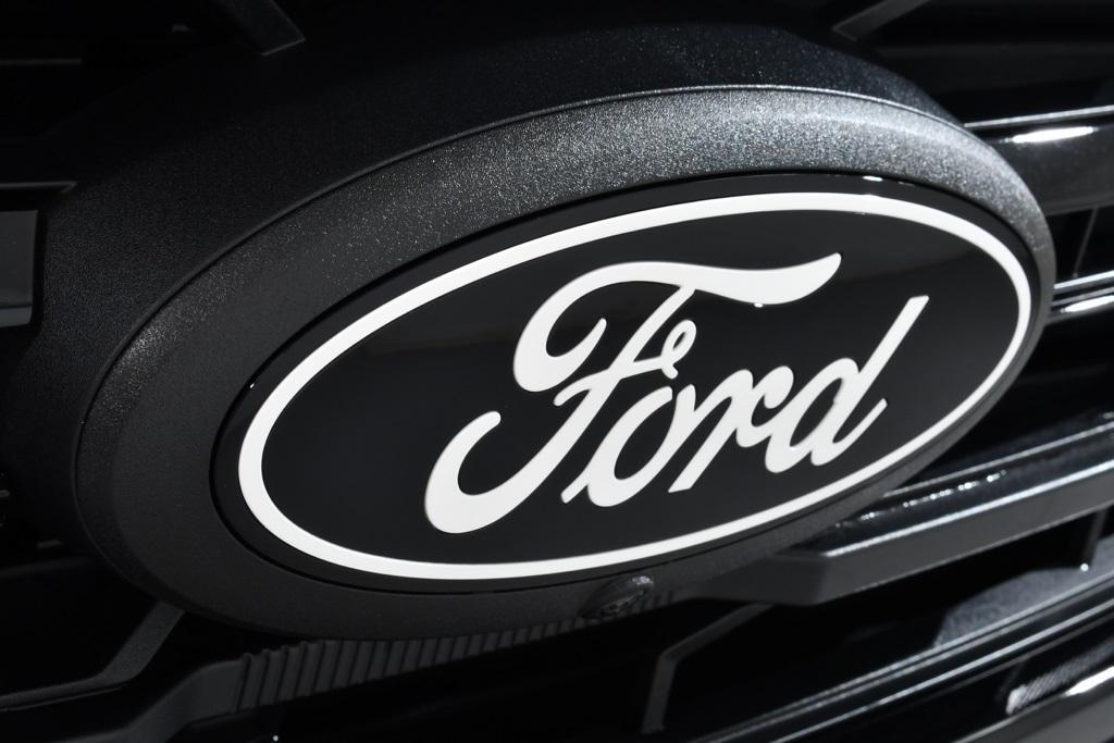new 2025 Ford F-150 car, priced at $53,777