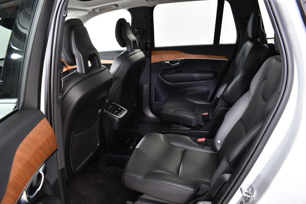 used 2022 Volvo XC90 car, priced at $38,555