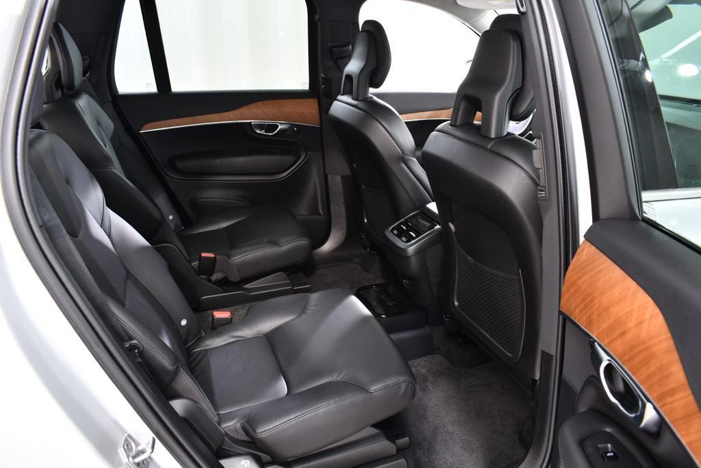 used 2022 Volvo XC90 car, priced at $38,555