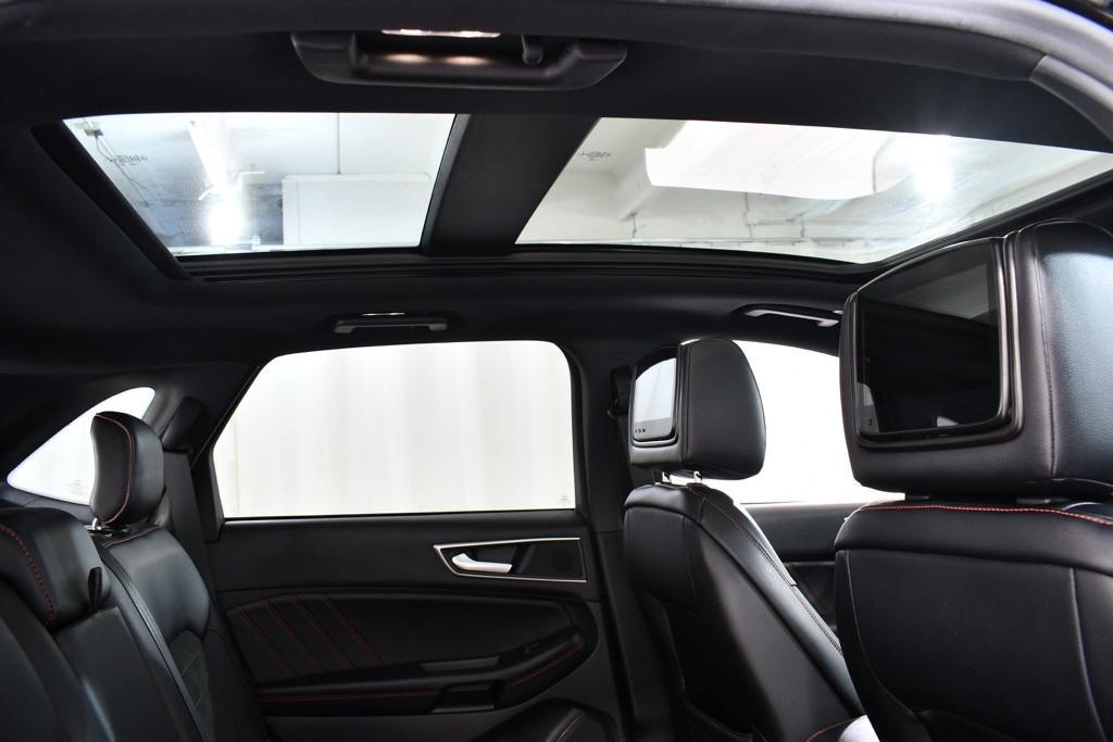 used 2022 Ford Edge car, priced at $27,355