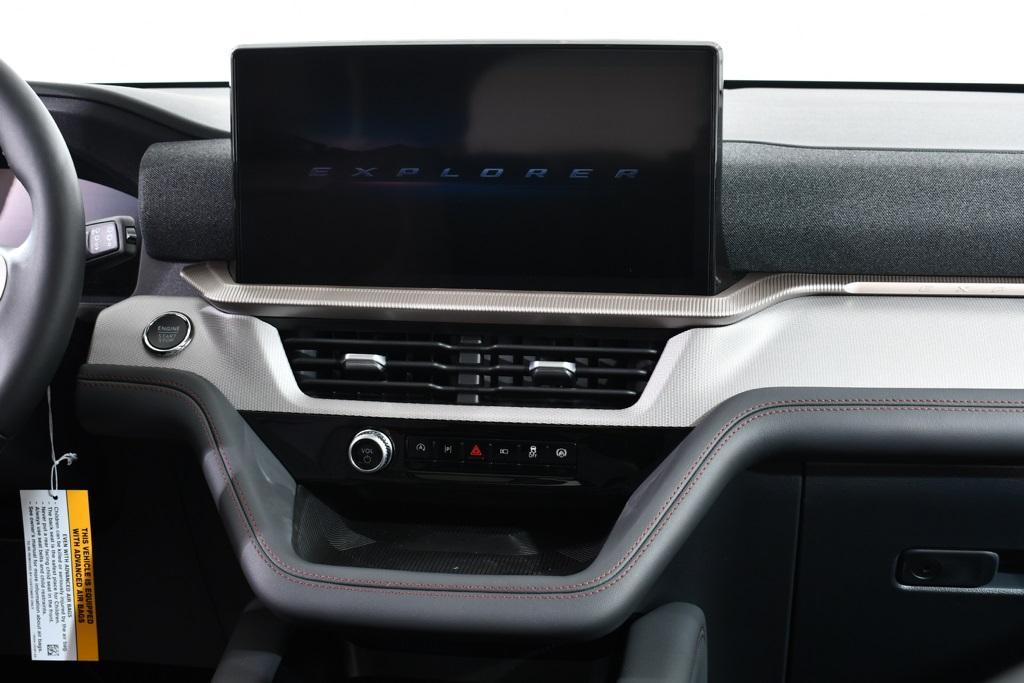 new 2025 Ford Explorer car, priced at $45,777