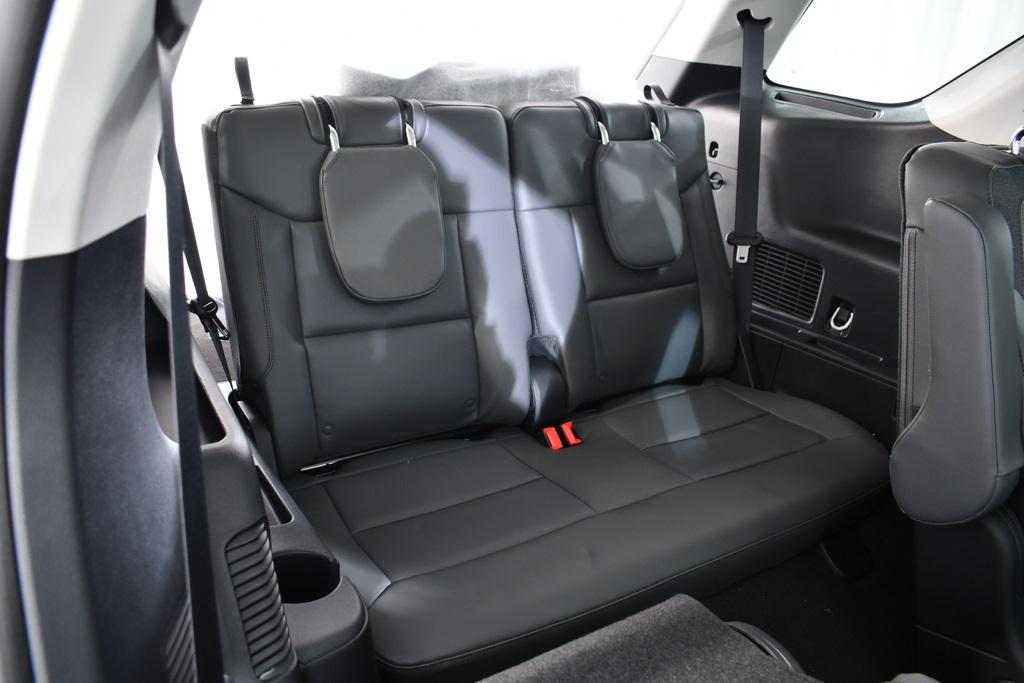 new 2025 Ford Explorer car, priced at $45,777