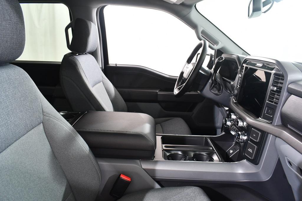 new 2025 Ford F-150 car, priced at $52,677
