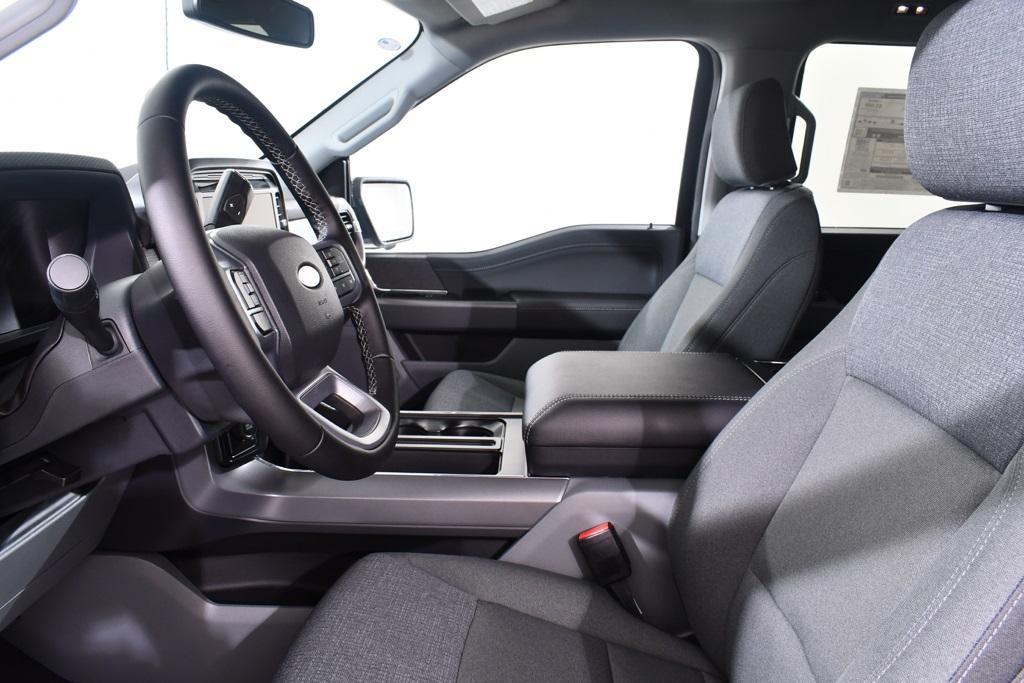new 2025 Ford F-150 car, priced at $52,677