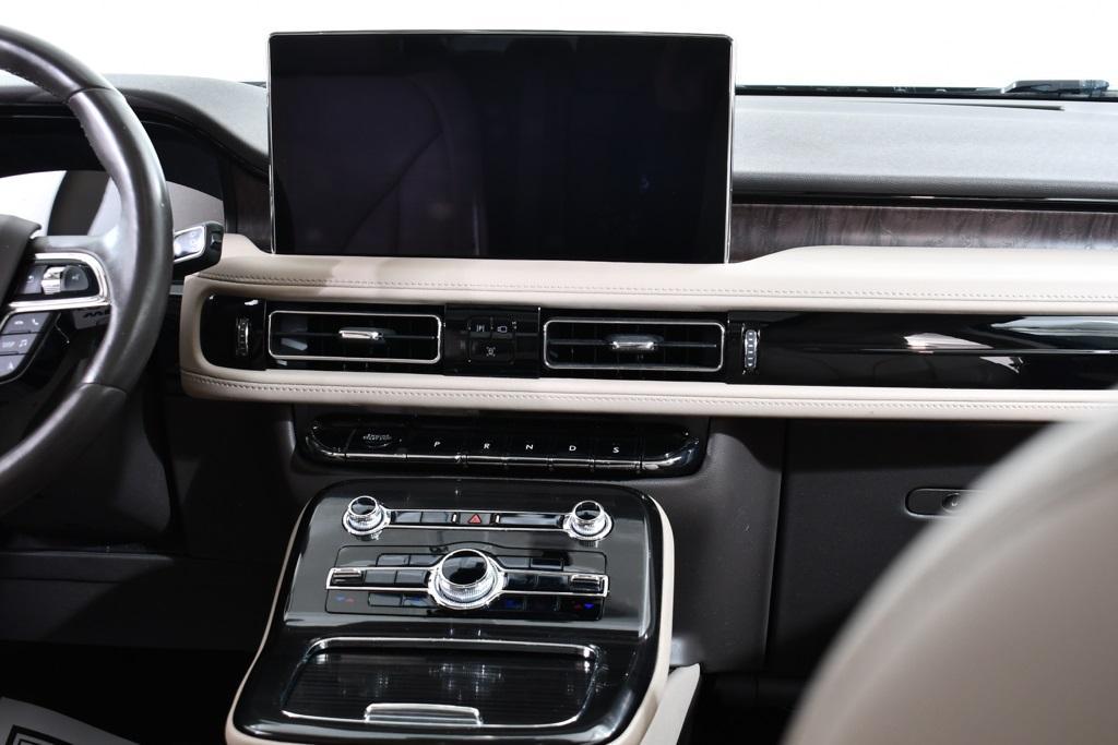 used 2022 Lincoln Nautilus car, priced at $35,355