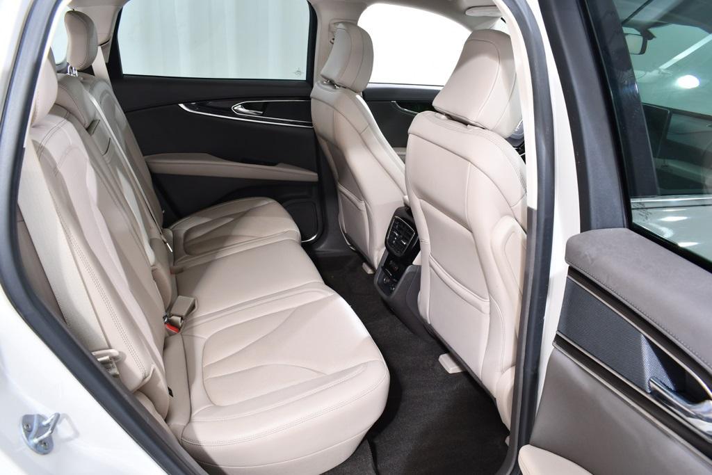 used 2022 Lincoln Nautilus car, priced at $35,355