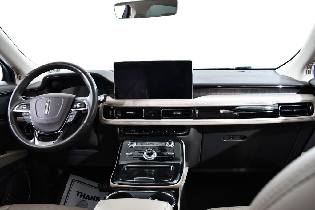 used 2022 Lincoln Nautilus car, priced at $35,355