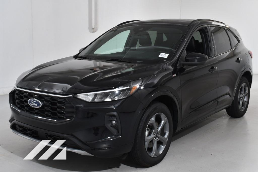 used 2024 Ford Escape car, priced at $26,755