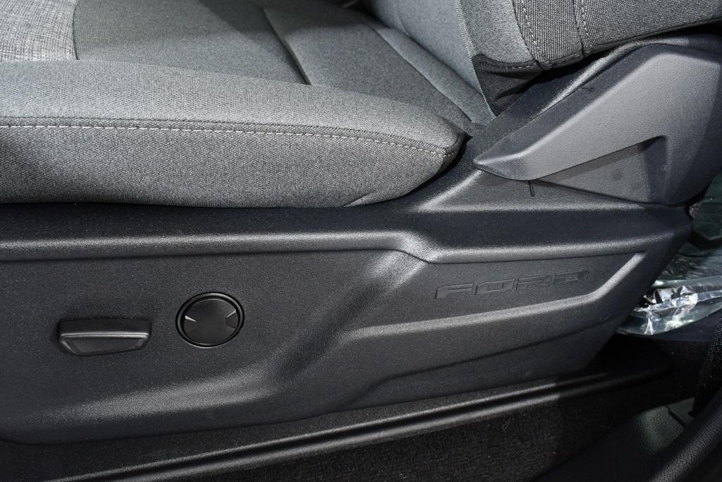 new 2025 Ford F-350 car, priced at $65,977