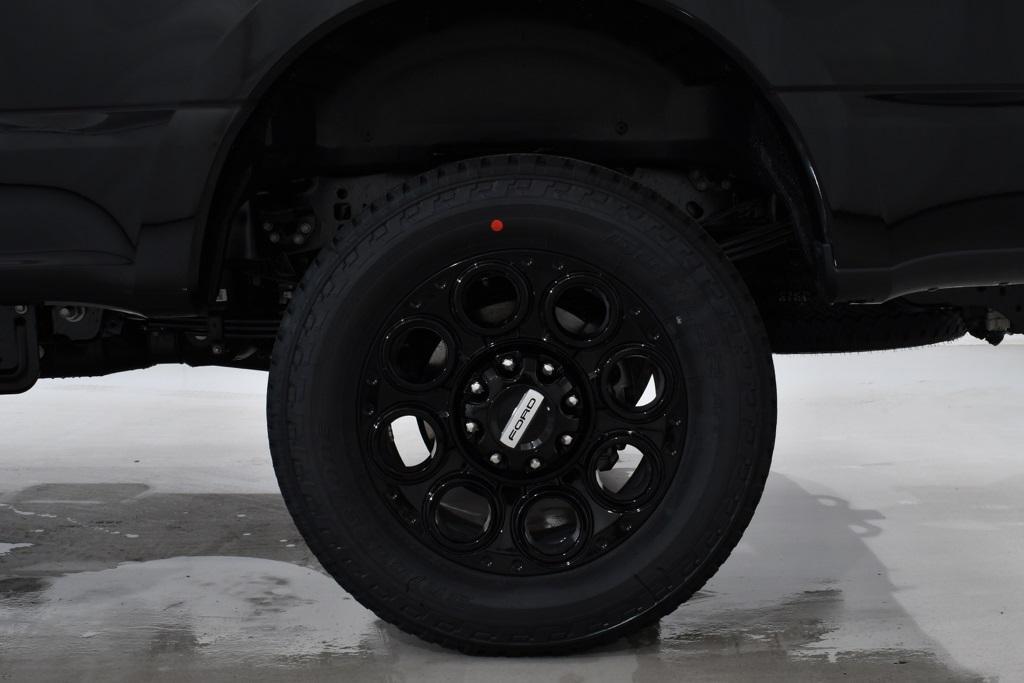 new 2025 Ford F-350 car, priced at $65,977