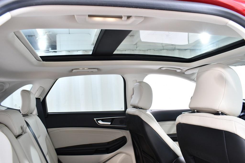 used 2022 Ford Edge car, priced at $30,555