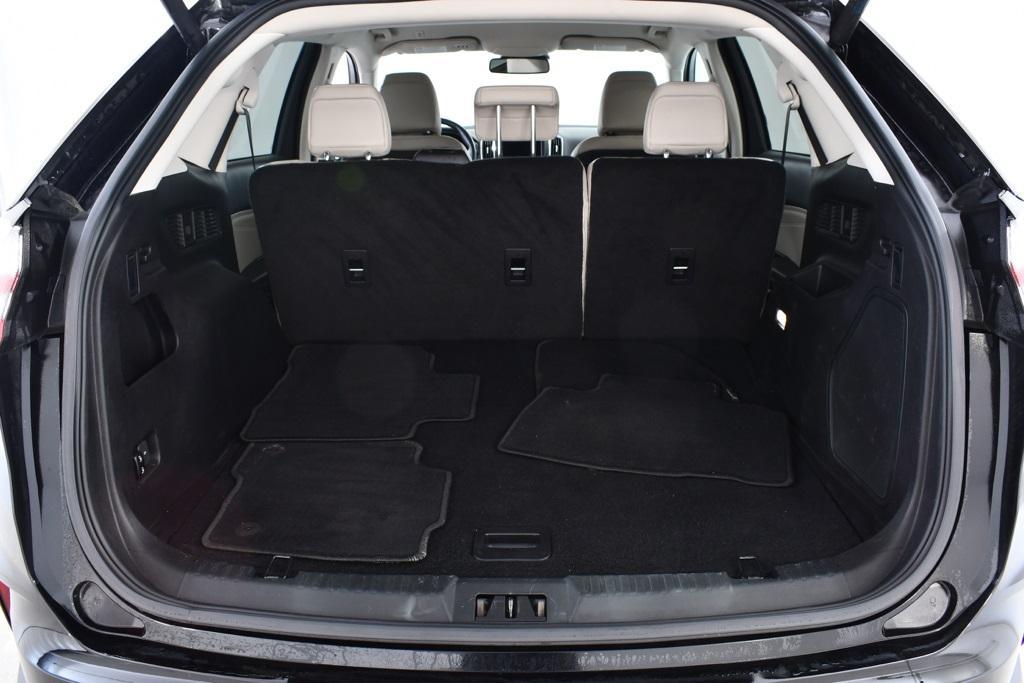 used 2024 Ford Edge car, priced at $27,655