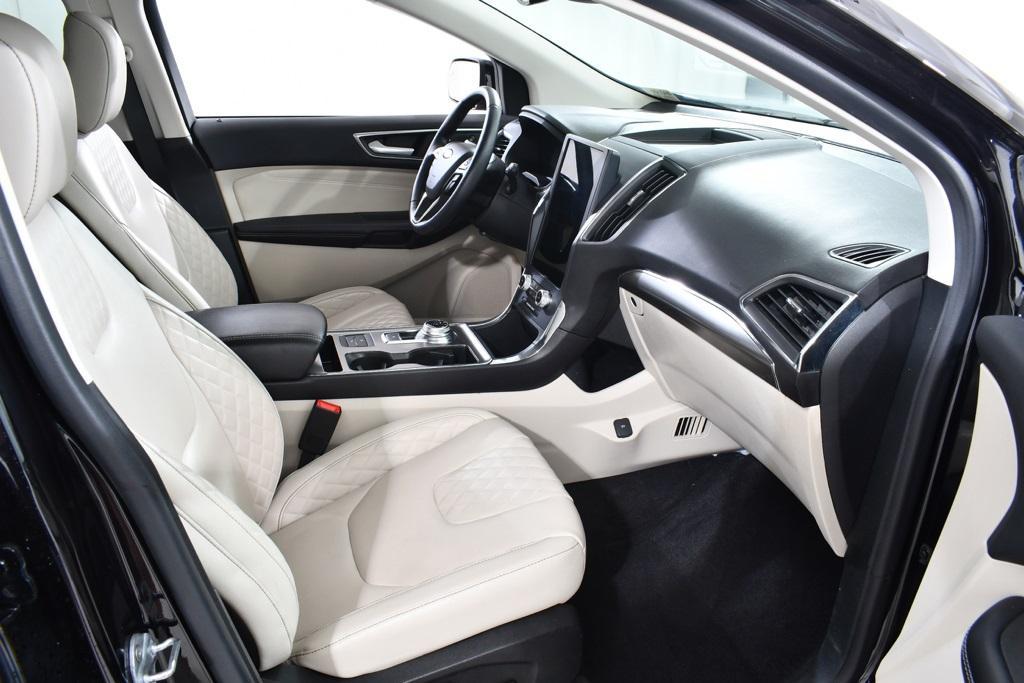 used 2024 Ford Edge car, priced at $27,655