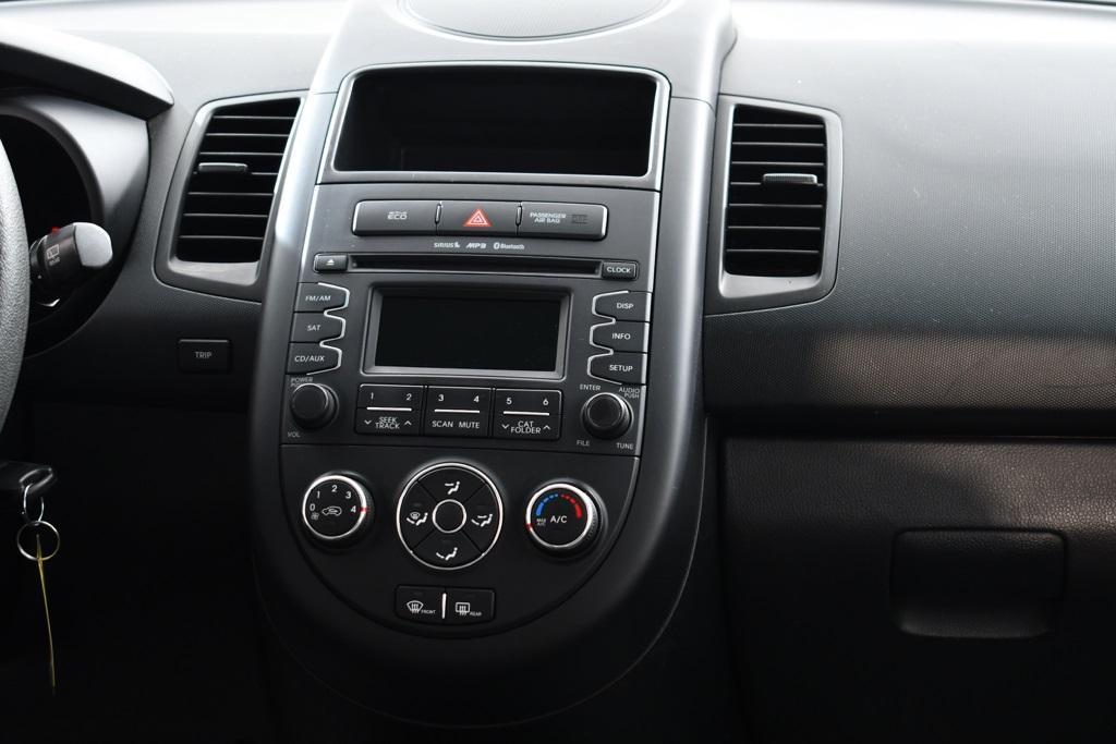 used 2013 Kia Soul car, priced at $6,555