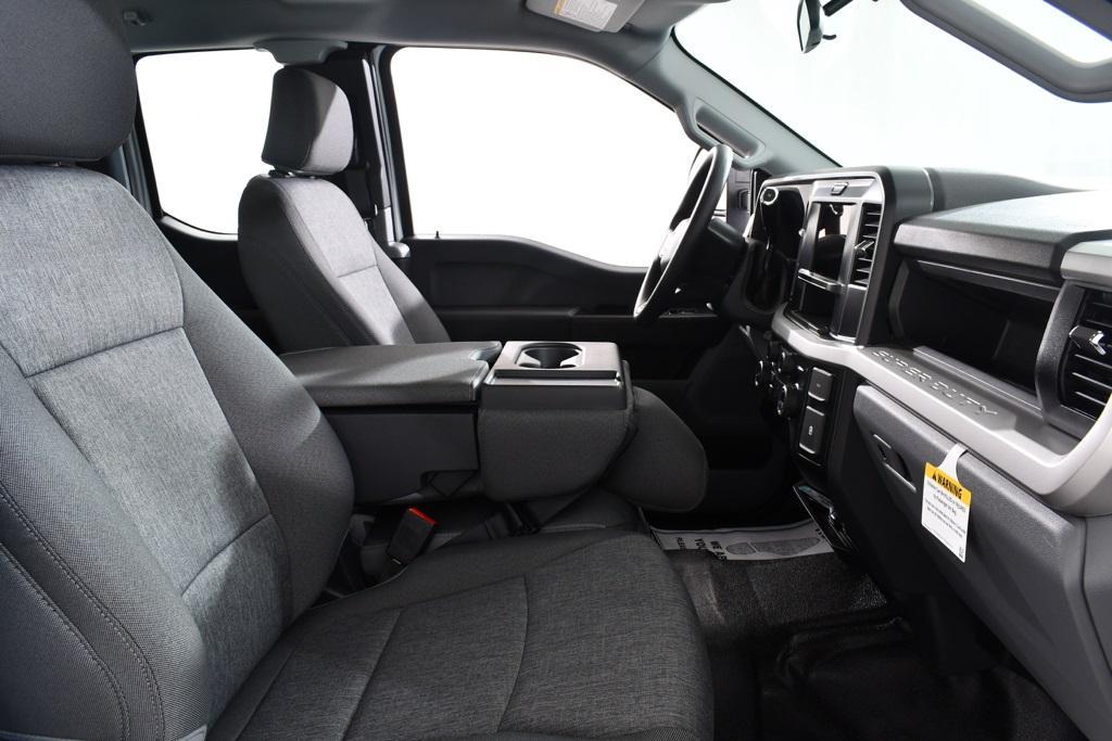 new 2025 Ford F-250 car, priced at $49,277