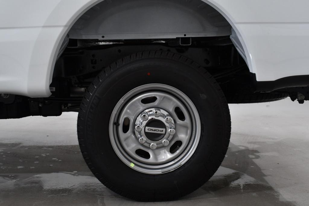 new 2025 Ford F-250 car, priced at $48,877