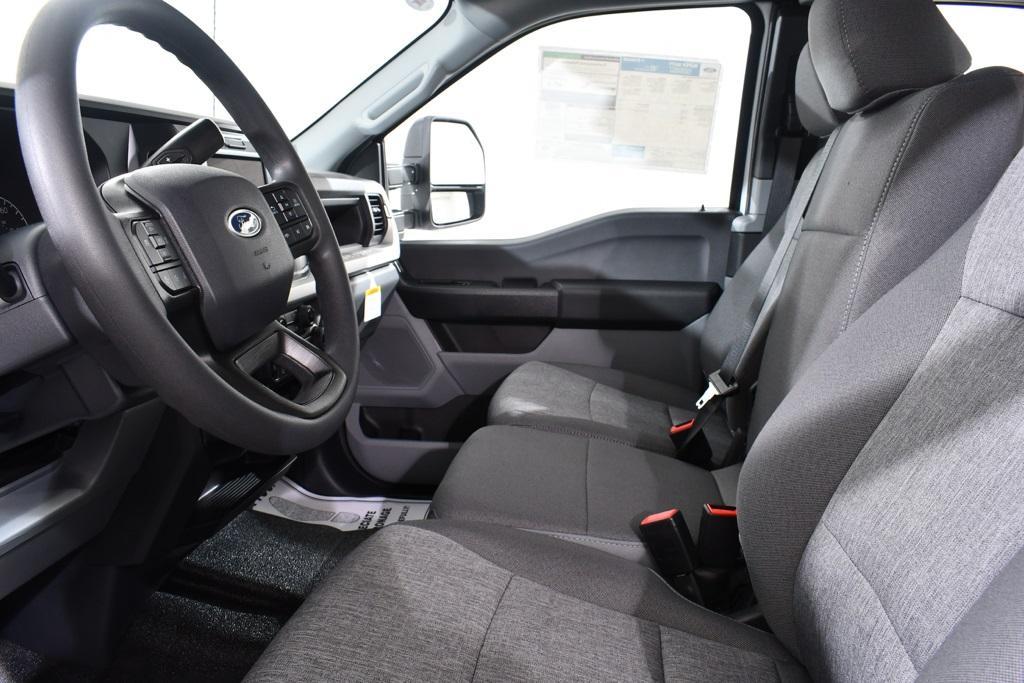 new 2025 Ford F-250 car, priced at $48,877