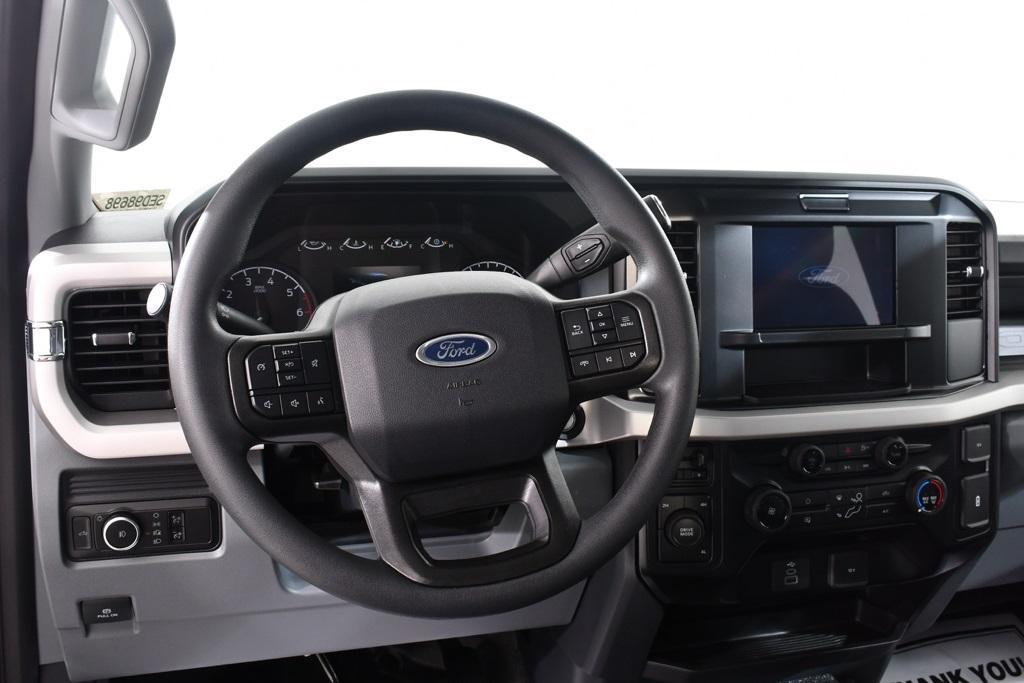 new 2025 Ford F-250 car, priced at $48,877