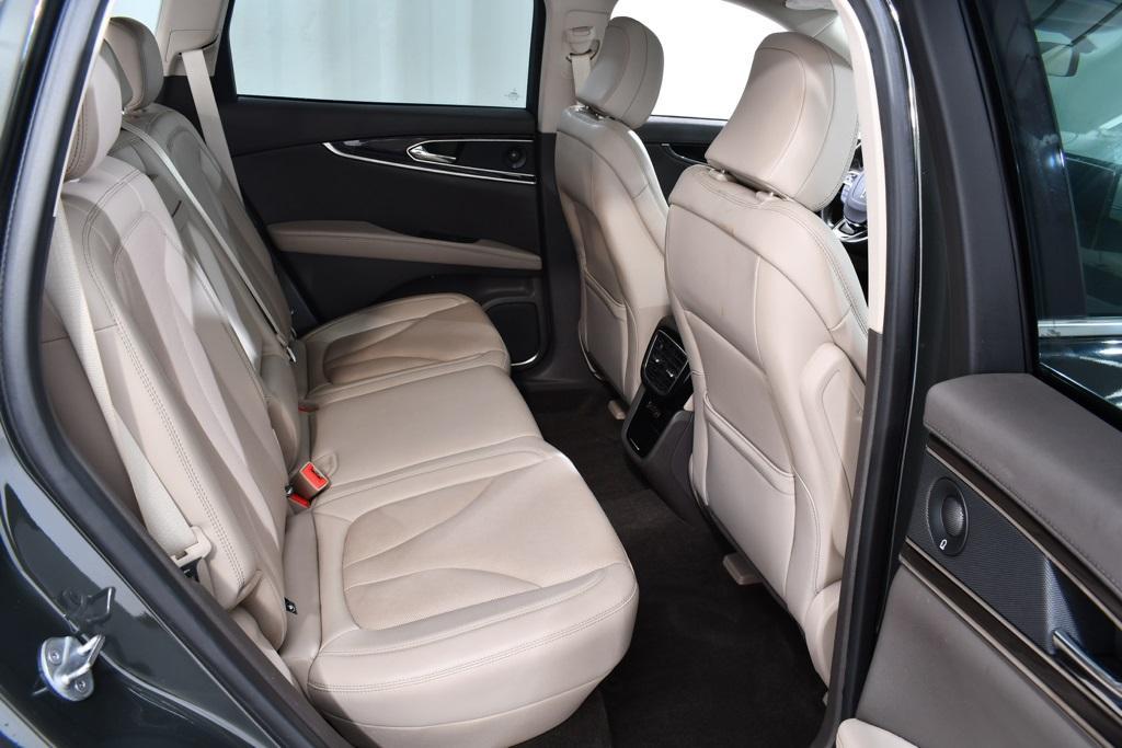 used 2022 Lincoln Nautilus car, priced at $33,455