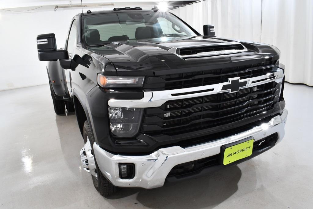 used 2025 Chevrolet Silverado 3500 car, priced at $62,655