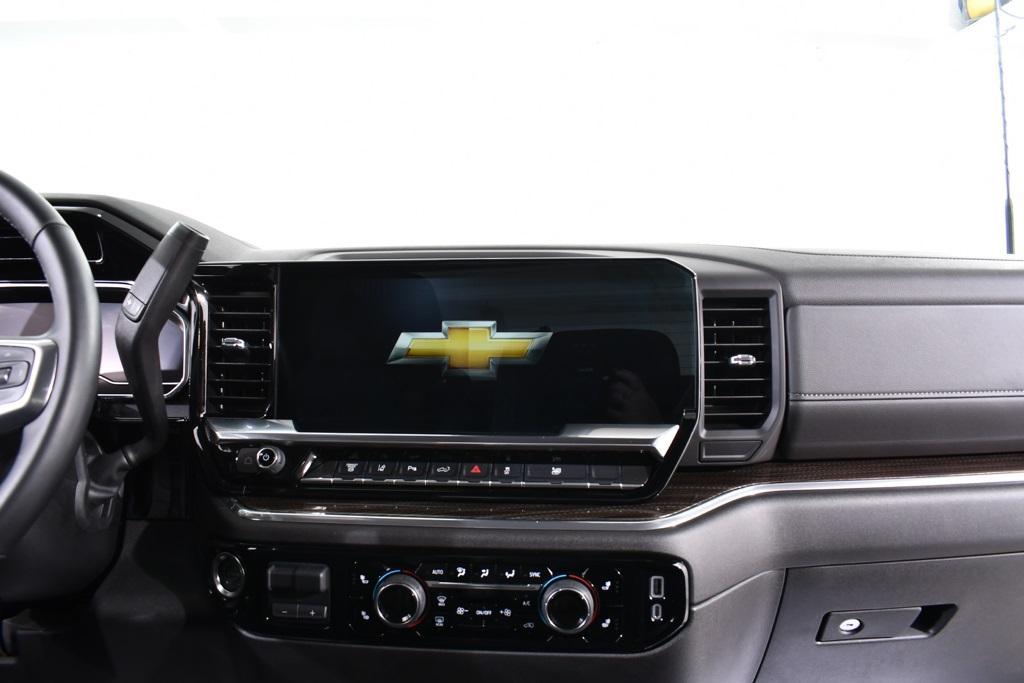 used 2025 Chevrolet Silverado 3500 car, priced at $62,655