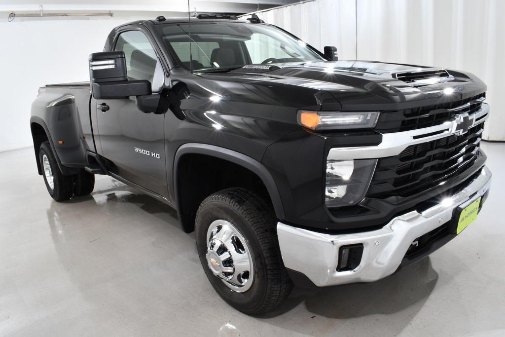 used 2025 Chevrolet Silverado 3500 car, priced at $62,655