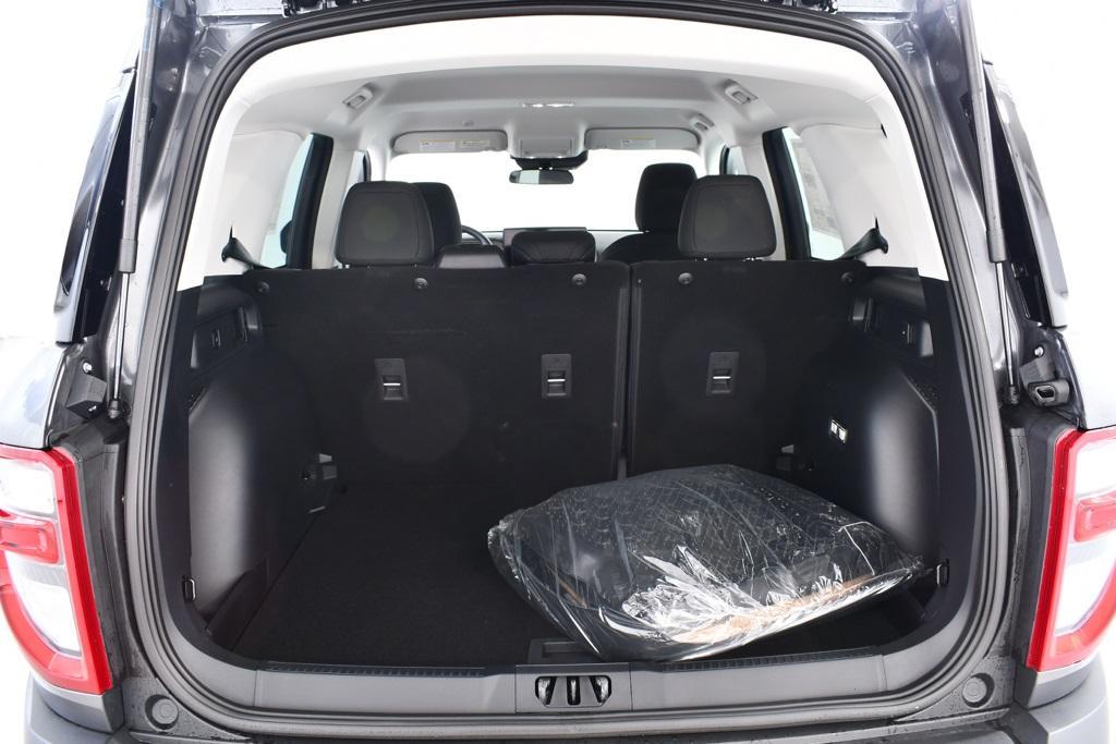 new 2025 Ford Bronco Sport car, priced at $27,777