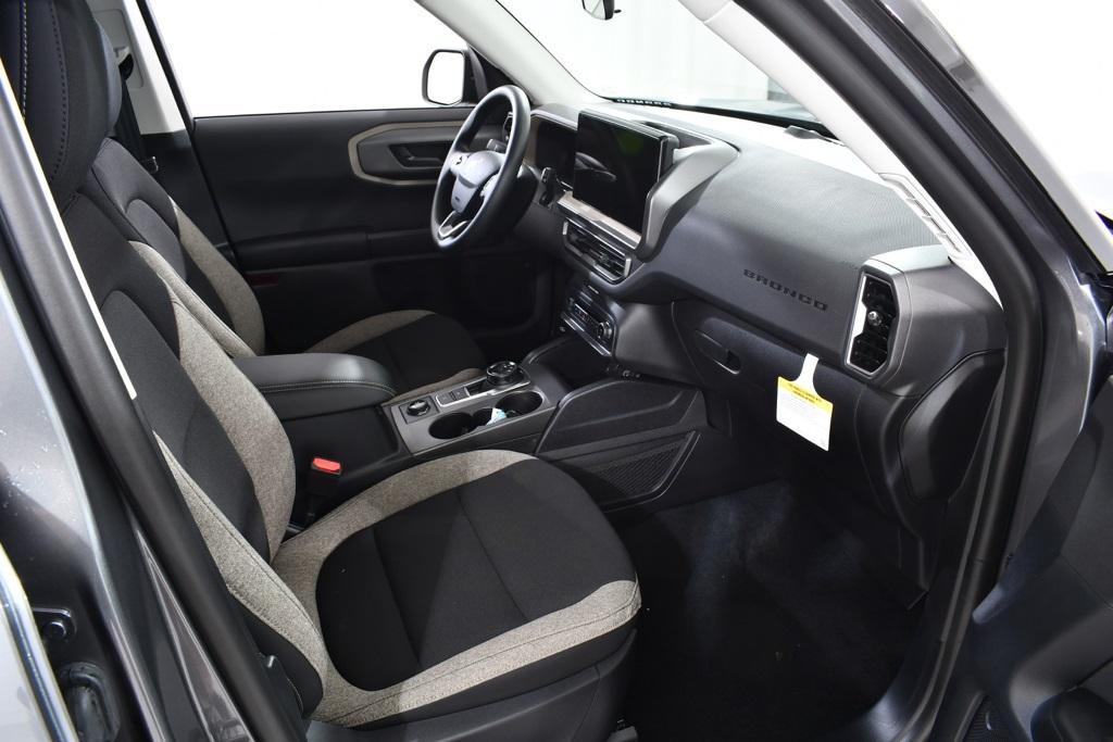 new 2025 Ford Bronco Sport car, priced at $27,777