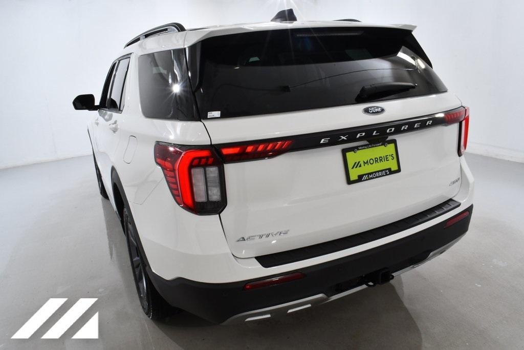 new 2025 Ford Explorer car, priced at $45,977