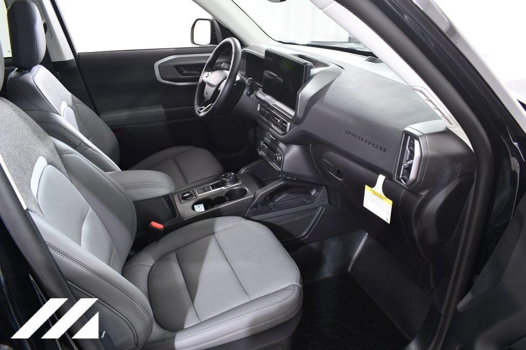 new 2025 Ford Bronco Sport car, priced at $40,477
