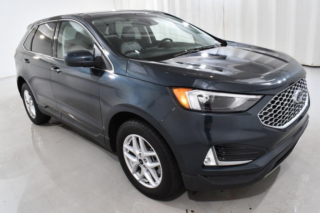used 2023 Ford Edge car, priced at $24,555