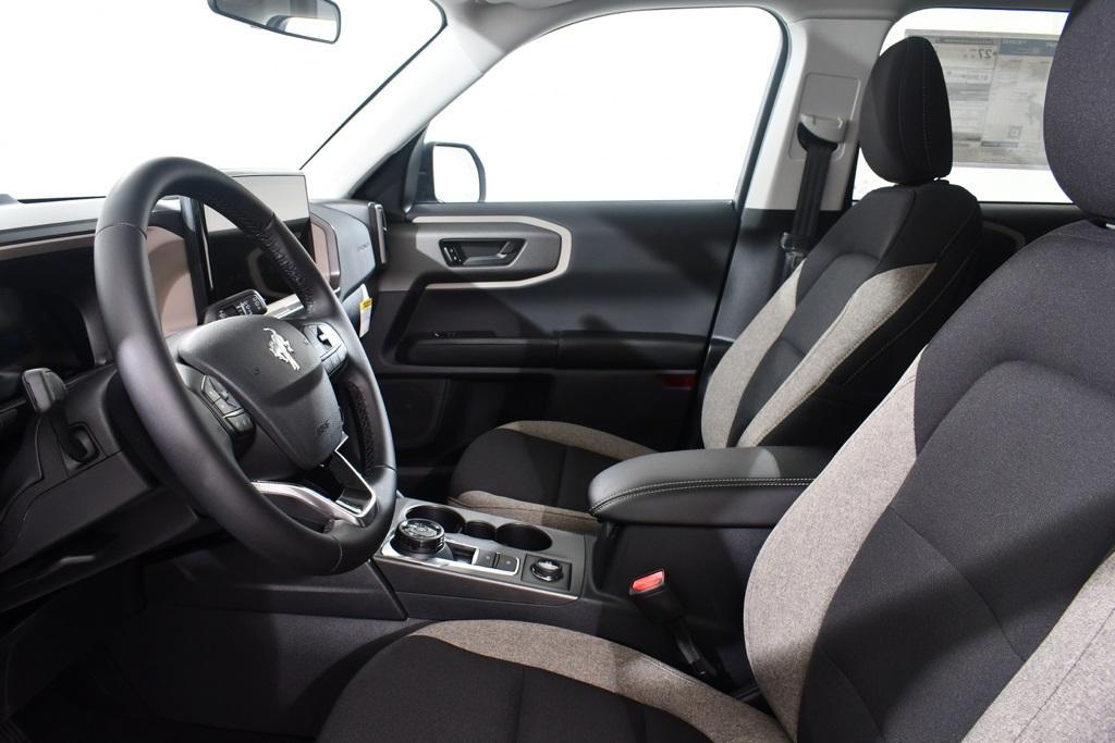 new 2025 Ford Bronco Sport car, priced at $33,977