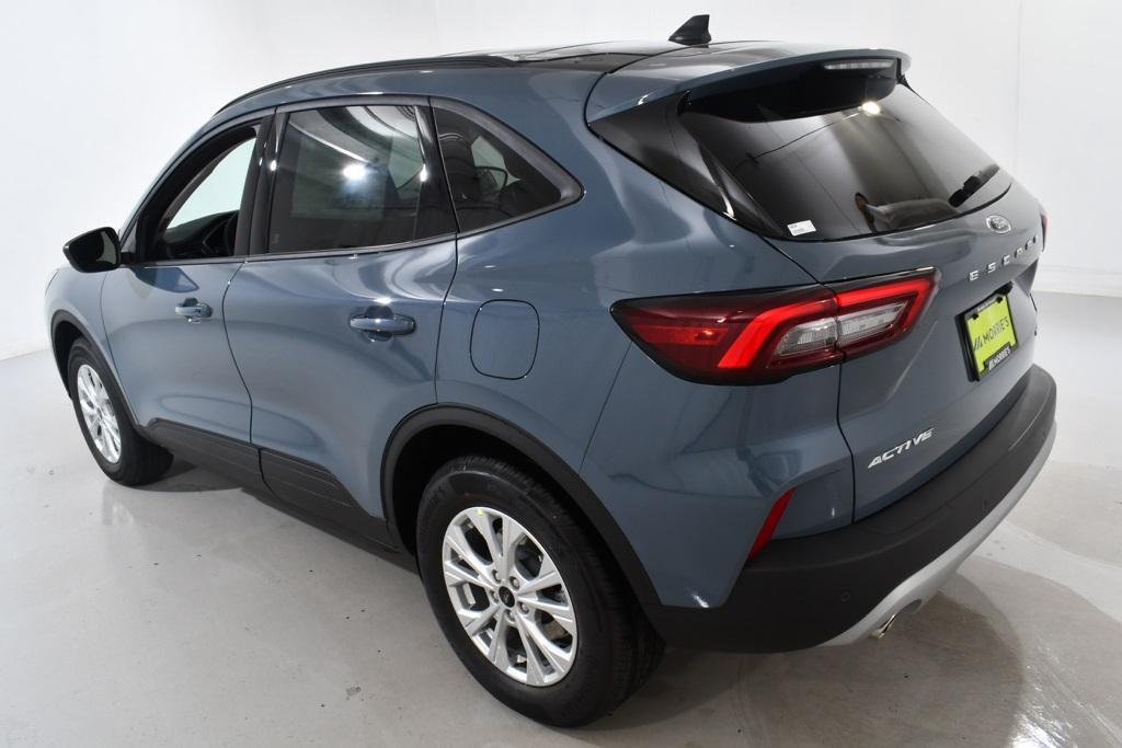 new 2025 Ford Escape car, priced at $33,577