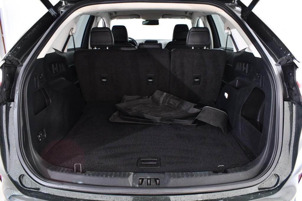 used 2022 Ford Edge car, priced at $23,155