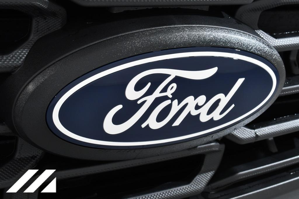 new 2025 Ford F-150 car, priced at $48,277